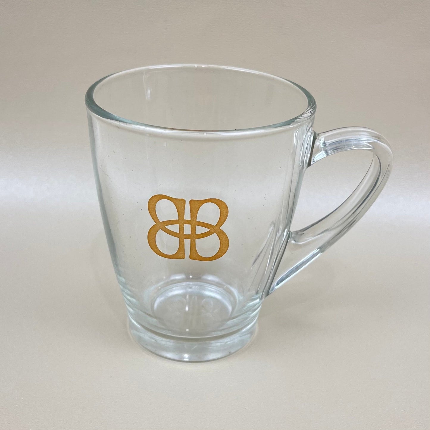 Glass mug