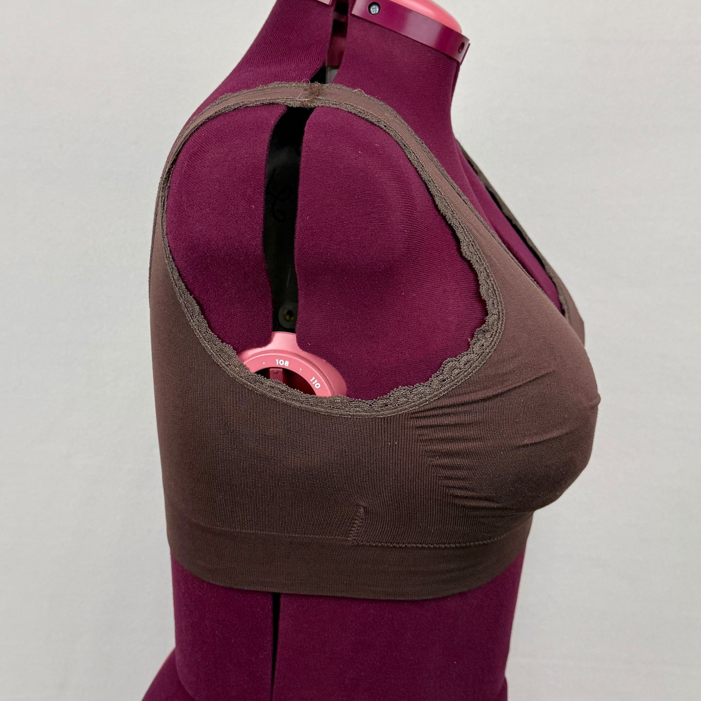 Seamless Padded Bralette (XL, L?)