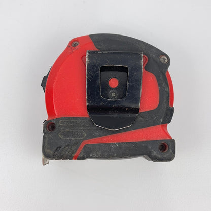 Milwaukee 25' measuring tape