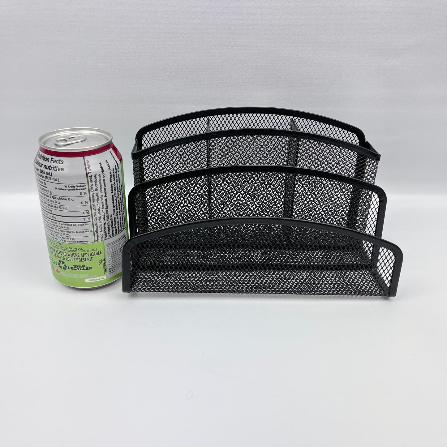 Mesh organizer system