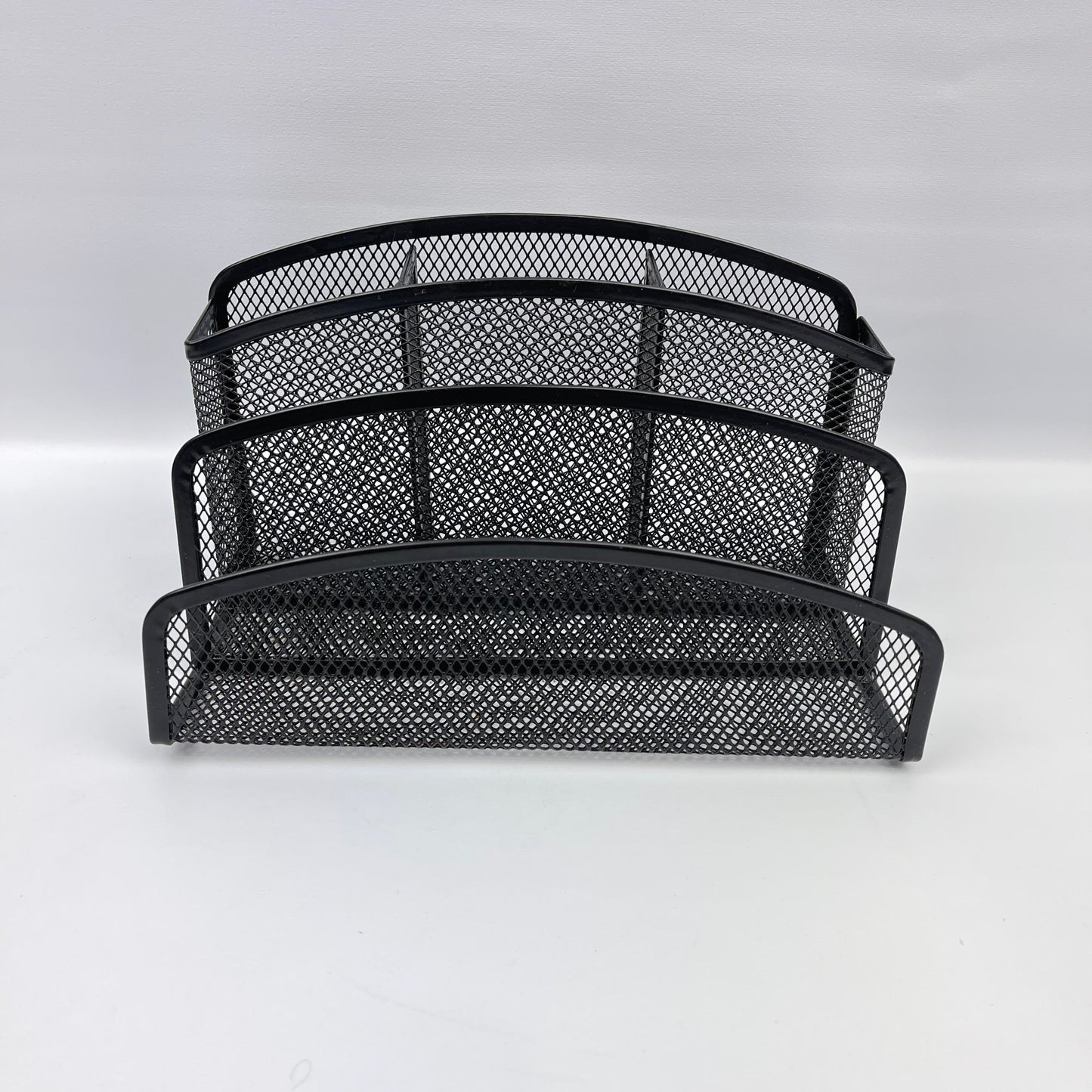 Mesh organizer system