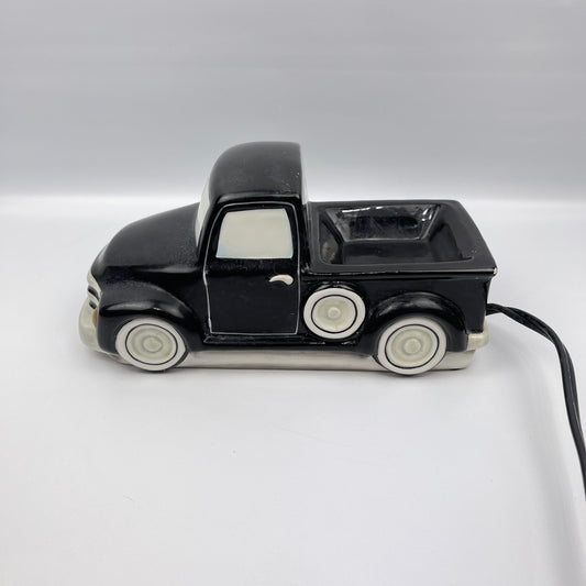 Scentsy retro black truck warmer