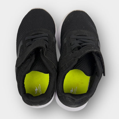 Athletic Works Shoes (9 tod)
