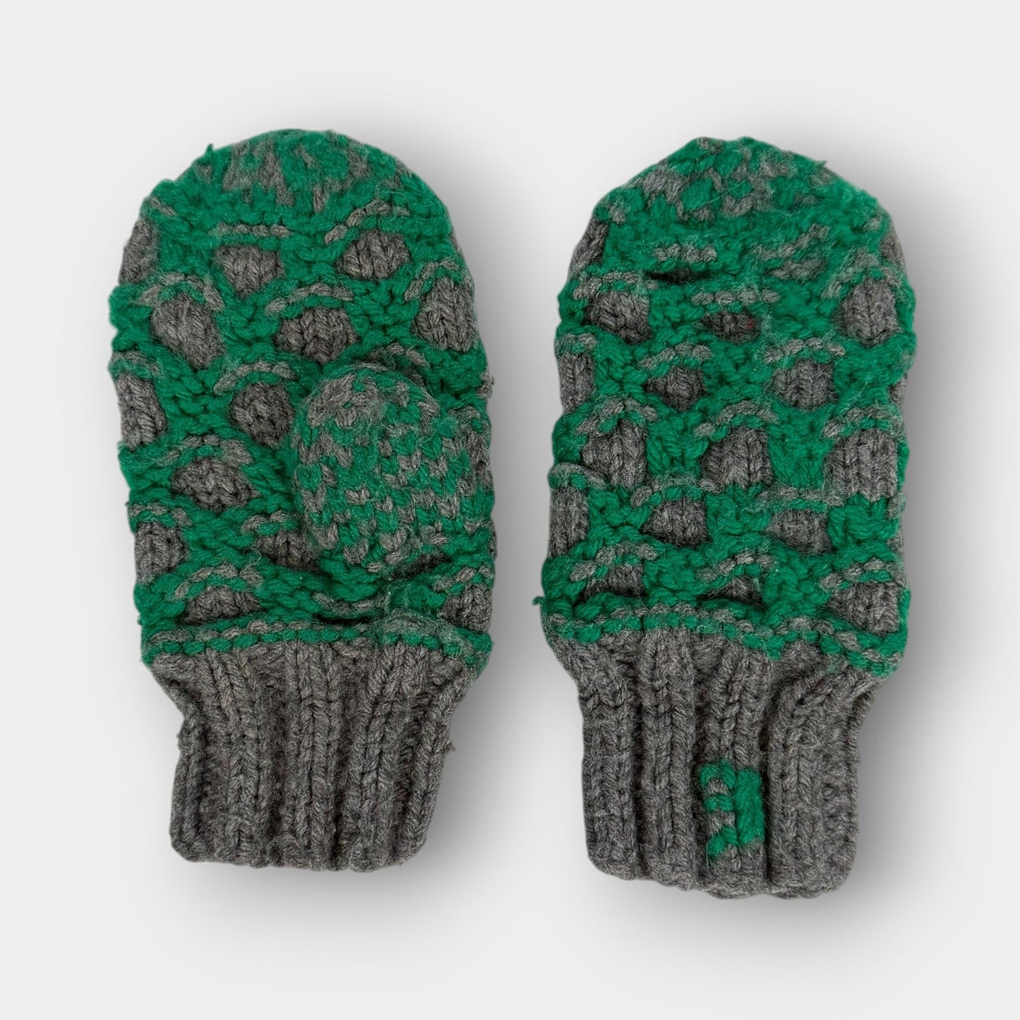 Handmade Honeycomb Mittens (4-6y)