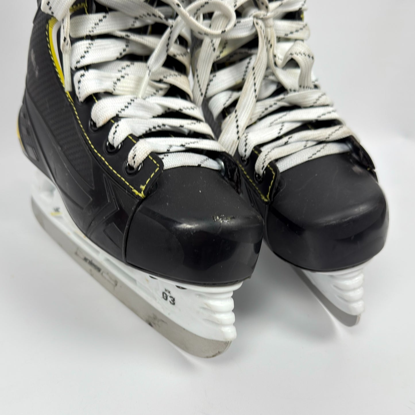 VIC Hockey HX-03 youth skates (2)