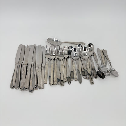 Oneida Mixed Flatware Lot