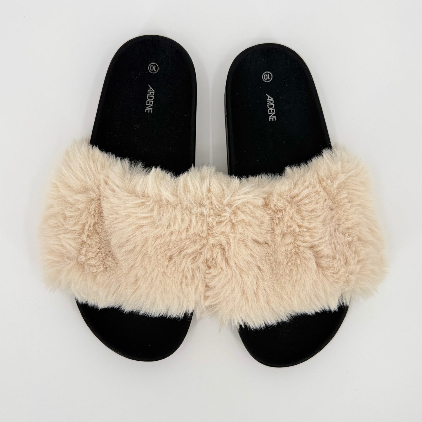 Ardene Faux Fur Slides (9)