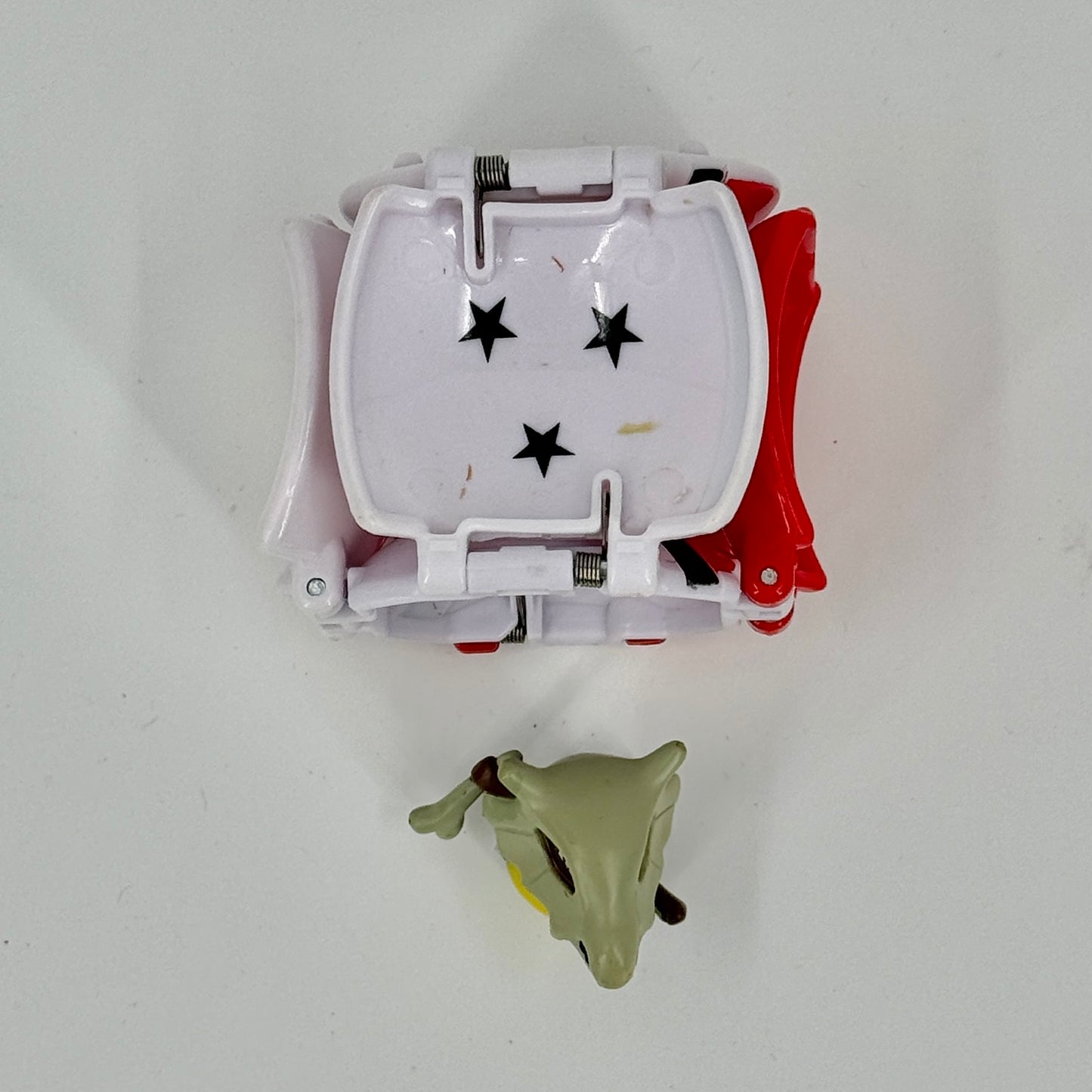 Pokémon Transforming Poké Ball