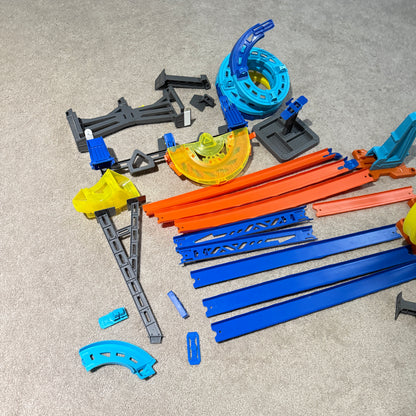 Hot Wheels Vertical Track Set