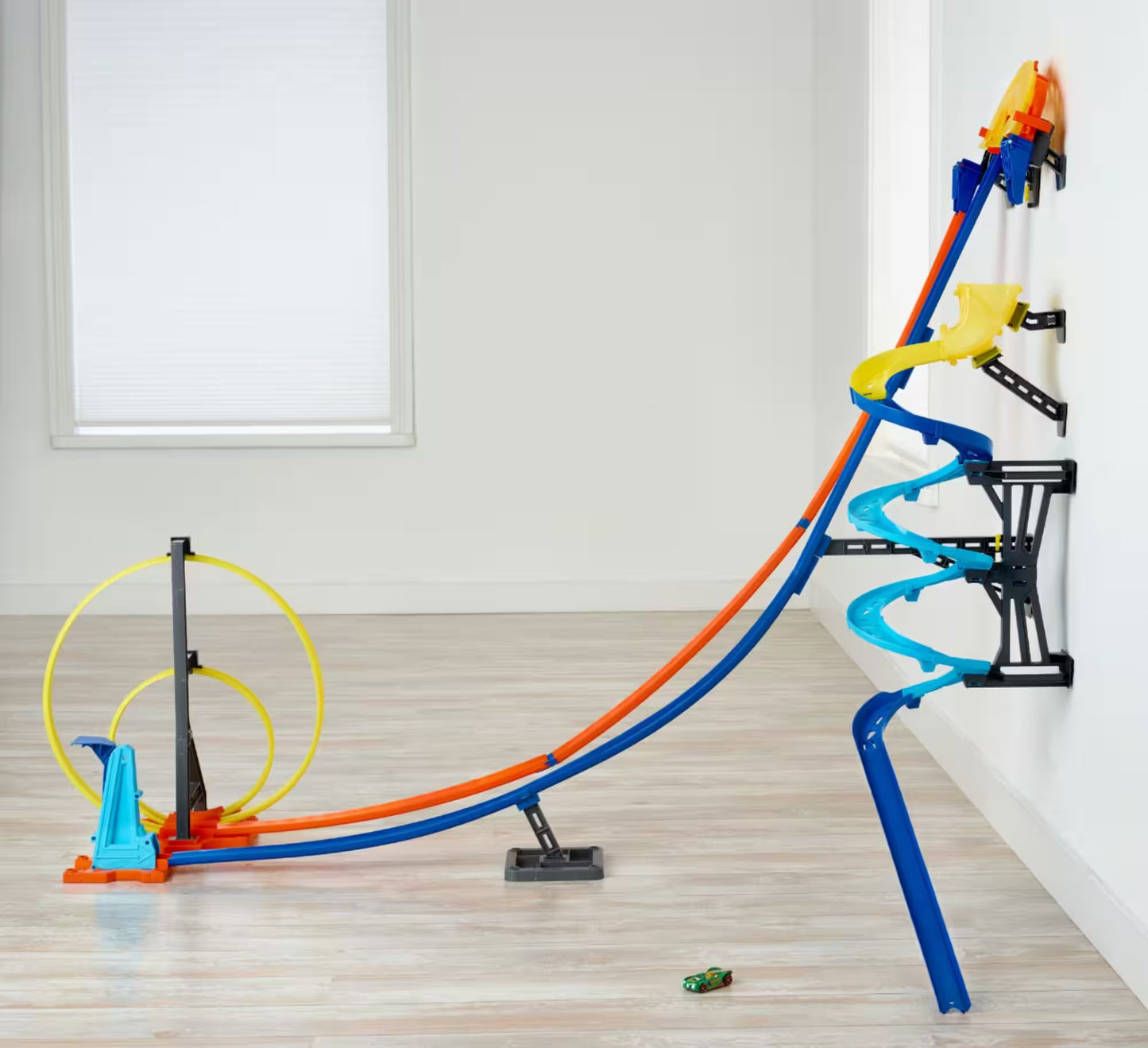 Hot Wheels Vertical Track Set