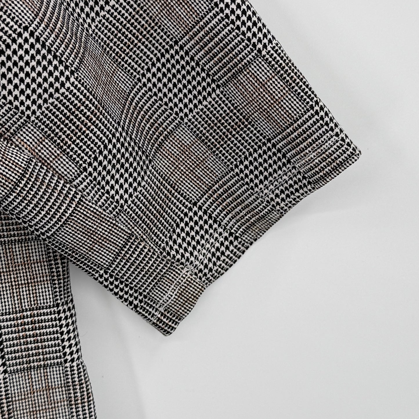tag Plaid Pants