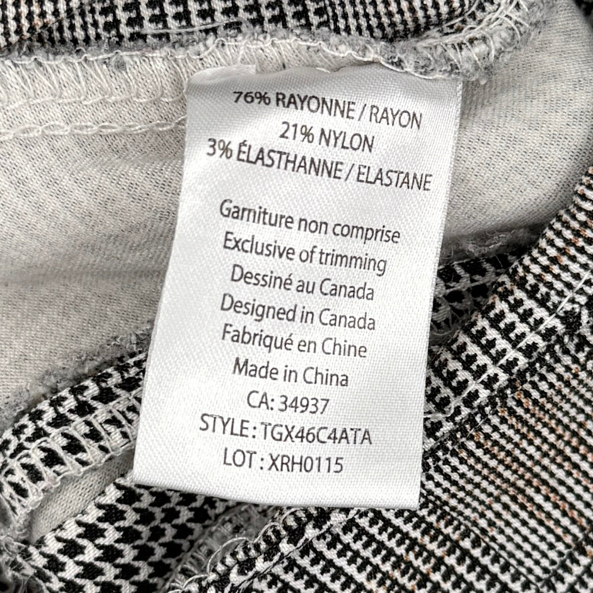 tag Plaid Pants