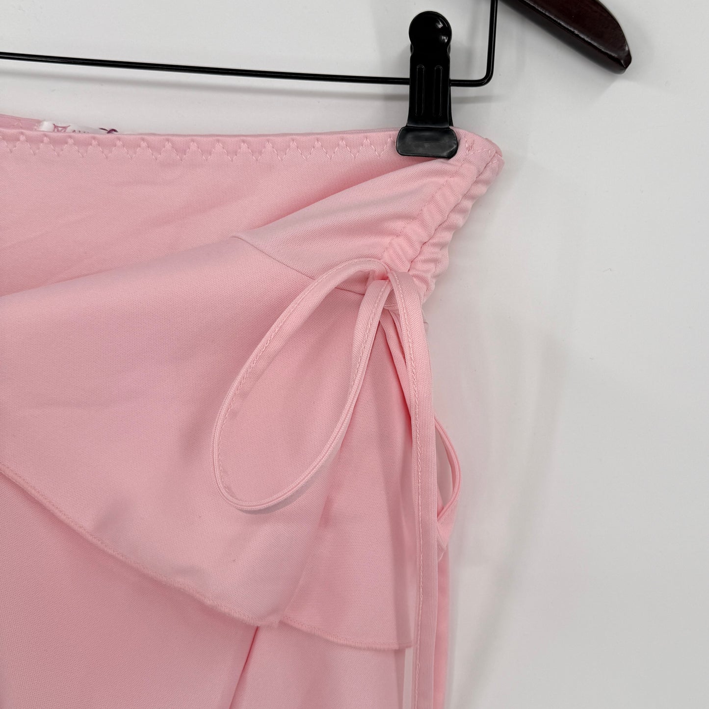 Avidlove Ruffle Mini Skirt