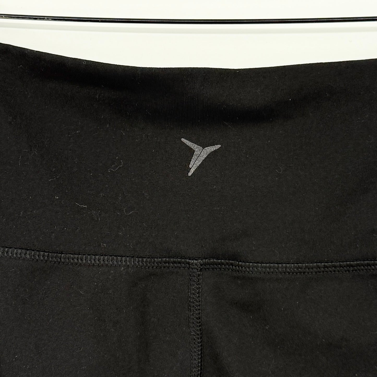 Old Navy Active Capri Leggings
