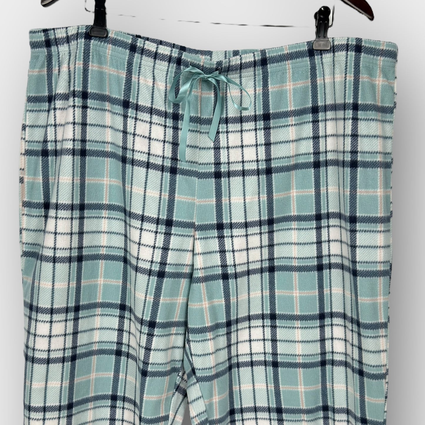 Carisma plaid fleece pants