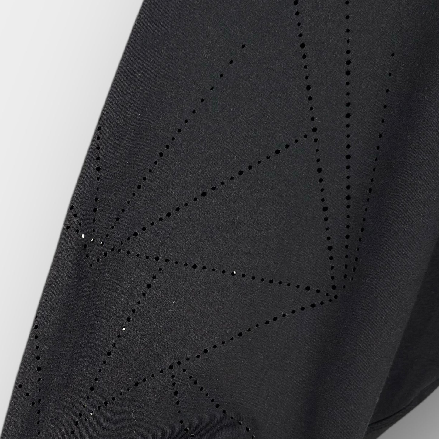 ACX Laser Cut Capri Leggings