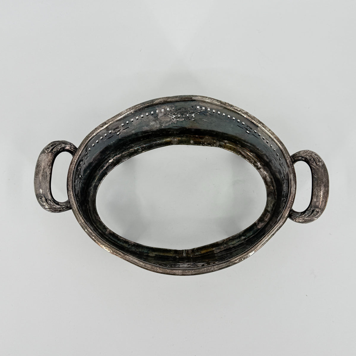 Meriden Silverplate Dish Holder