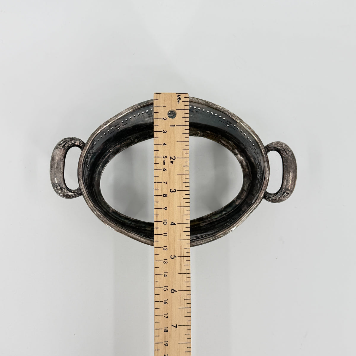 Meriden Silverplate Dish Holder