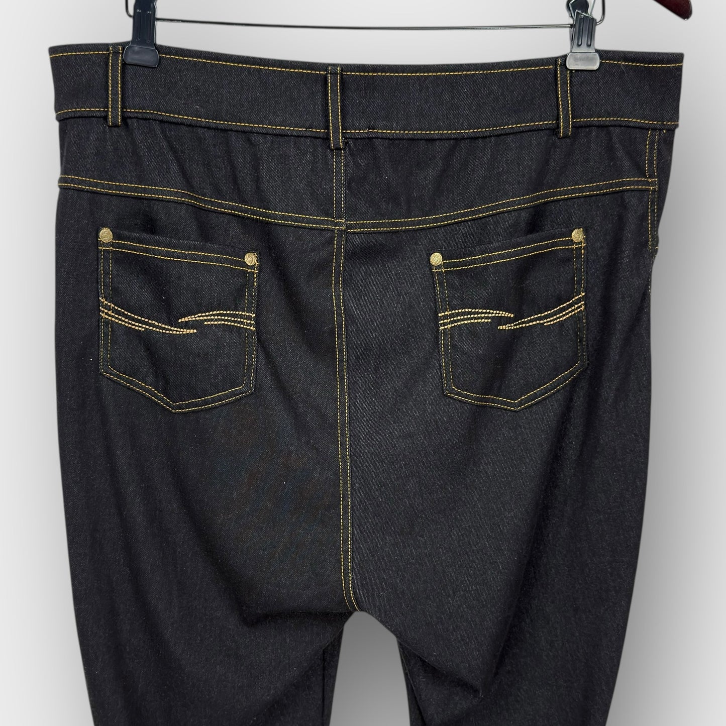 mySTYLE Pull-On Jegging Capris