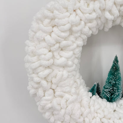 Winter Snow Yarn Wreath