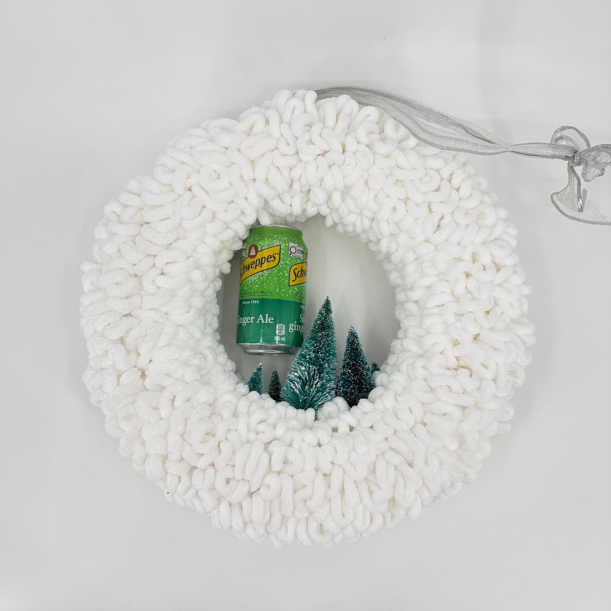 Winter Snow Yarn Wreath