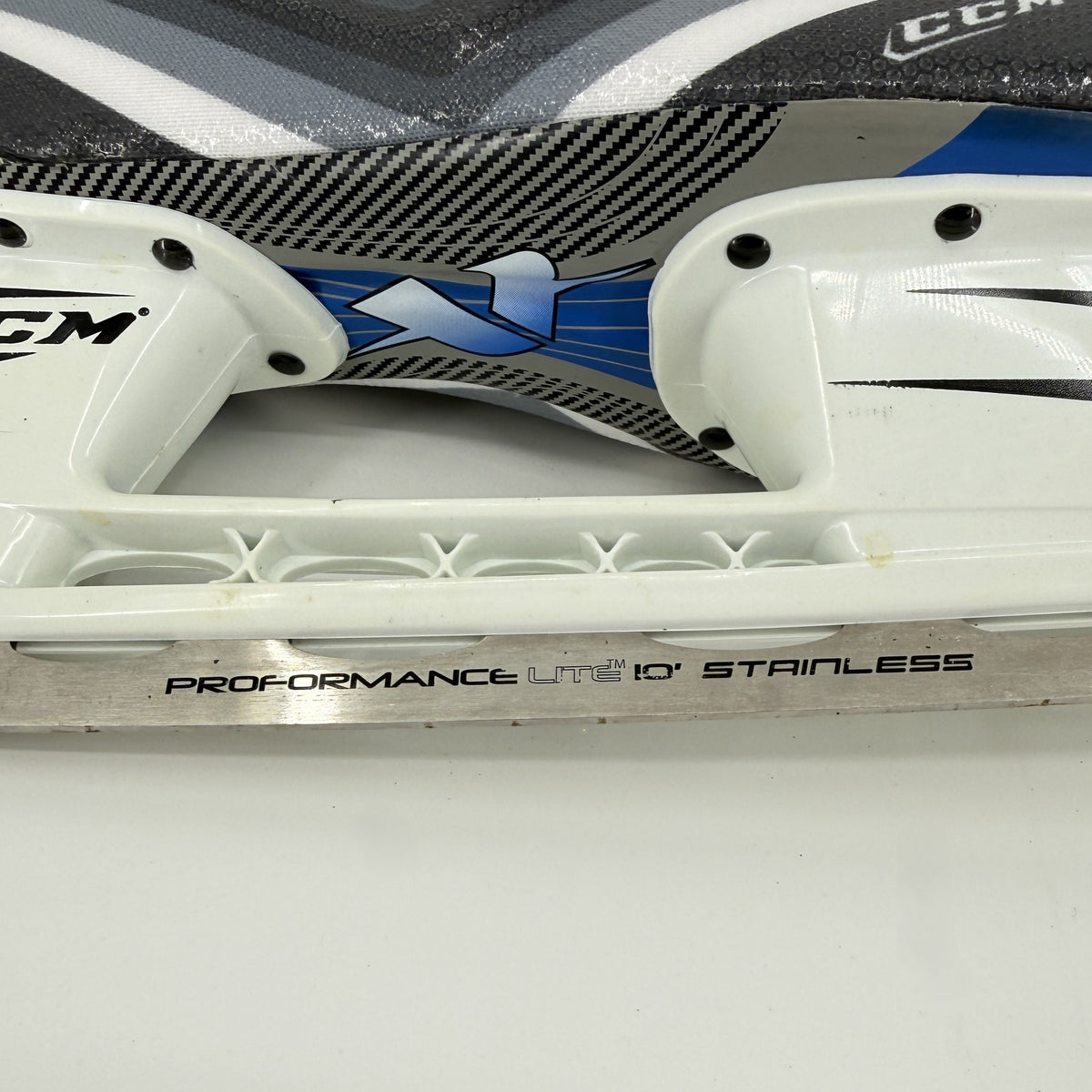 CCM U+ 07 Senior Hockey Skates (10)