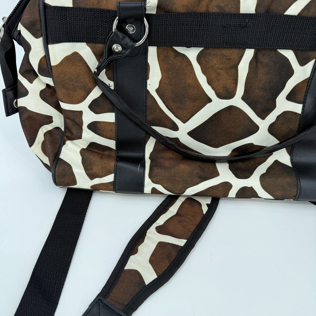 Tracker Giraffe Travel Bag