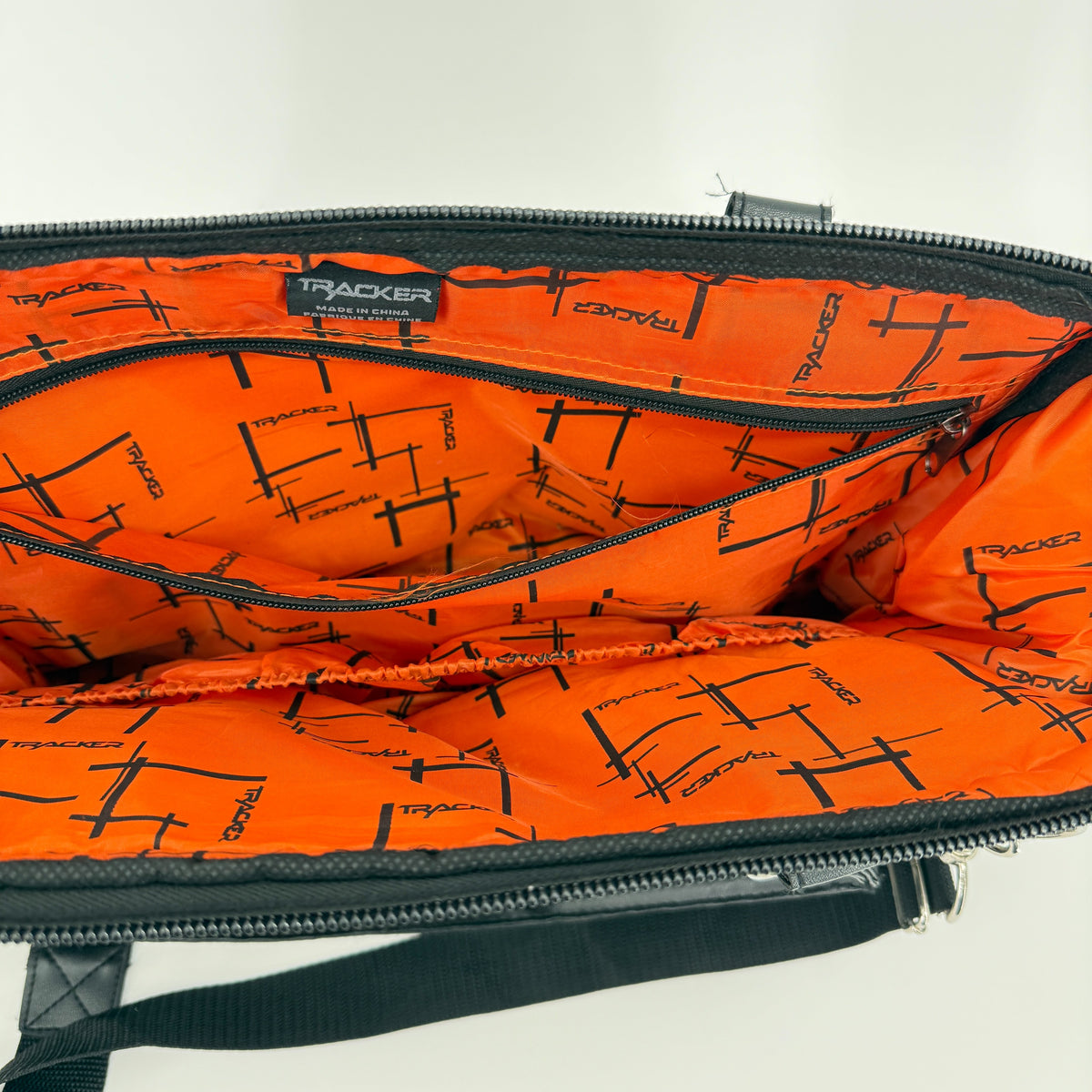 Tracker Giraffe Travel Bag