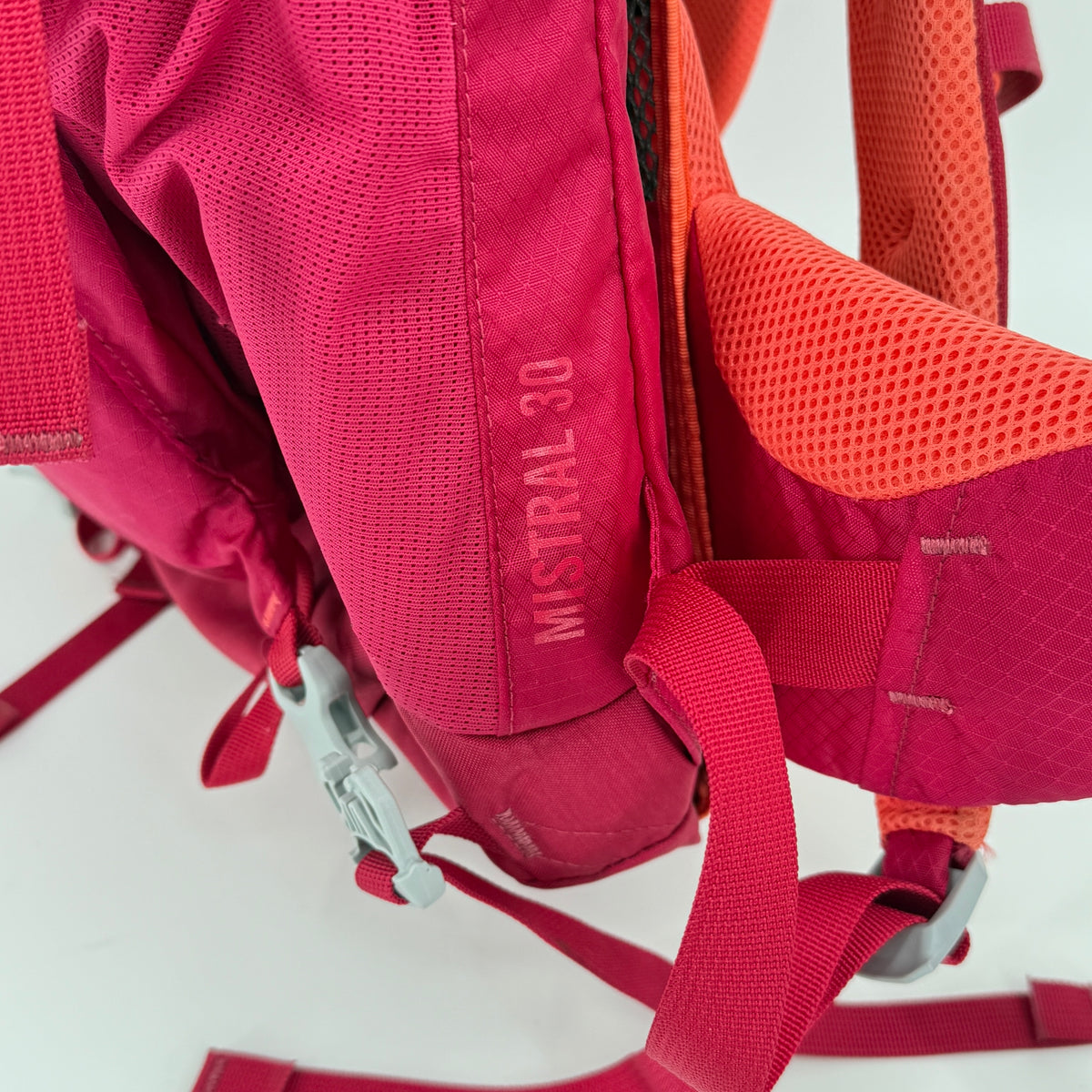 MEC Mistral 30 Hiking Pack