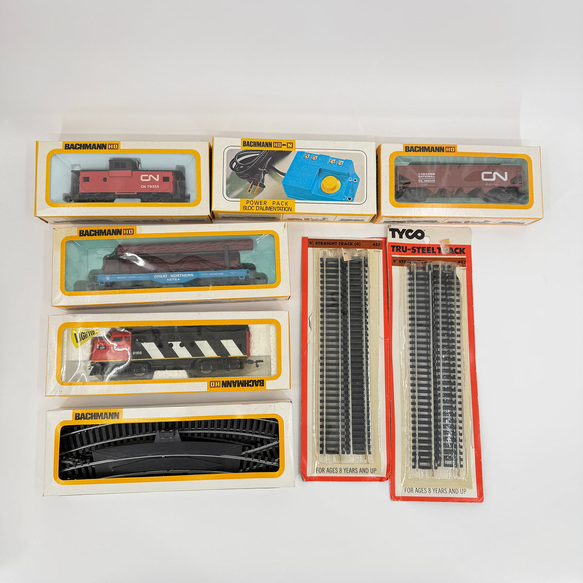 Bachmann CN Train Set 400105