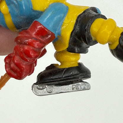1978 Schleich Peyo Smurf 20032 Ice Hockey