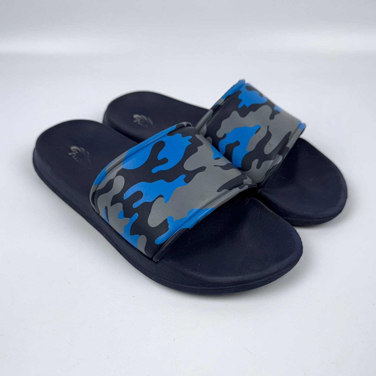 Camo Slide Sandals (3.5)