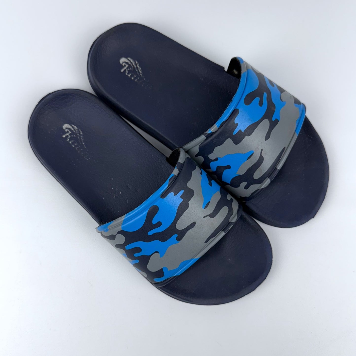 Camo Slide Sandals (3.5)