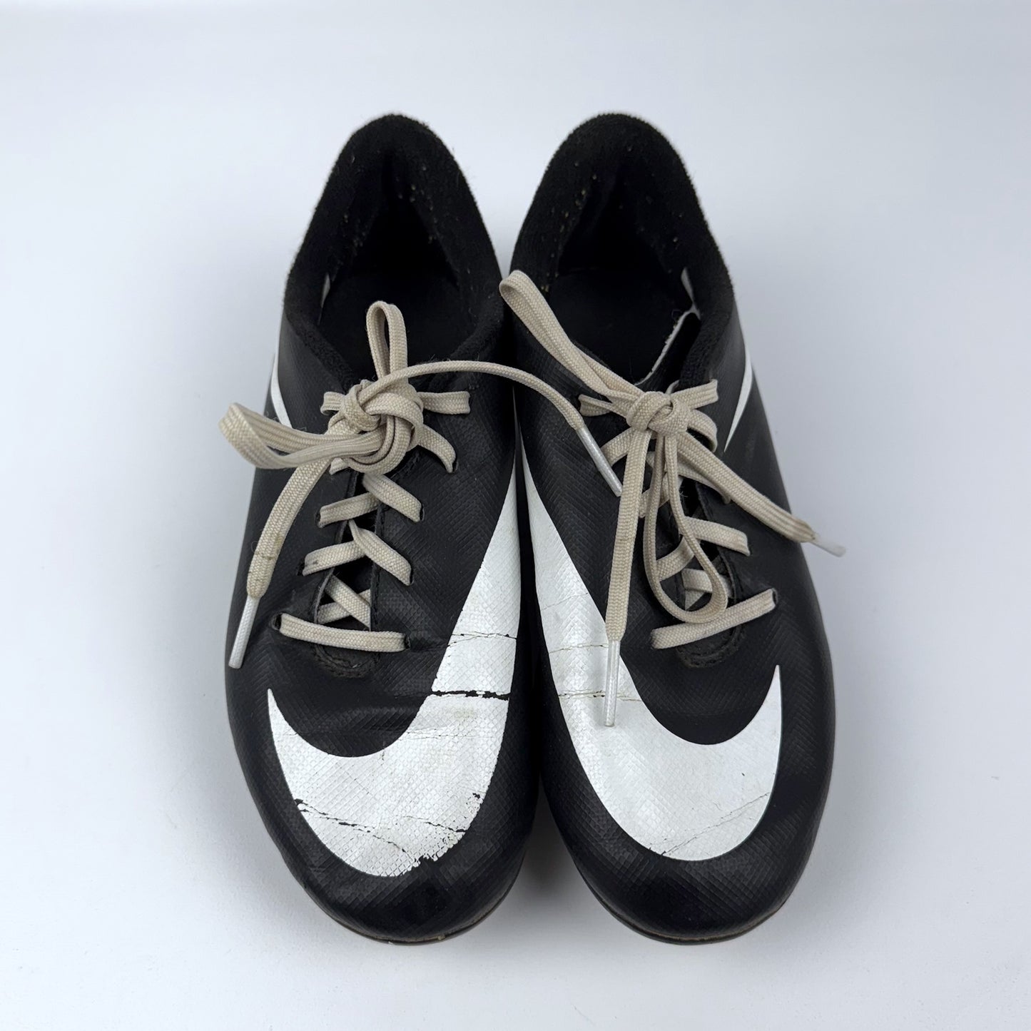 Nike Cleats (1Y)