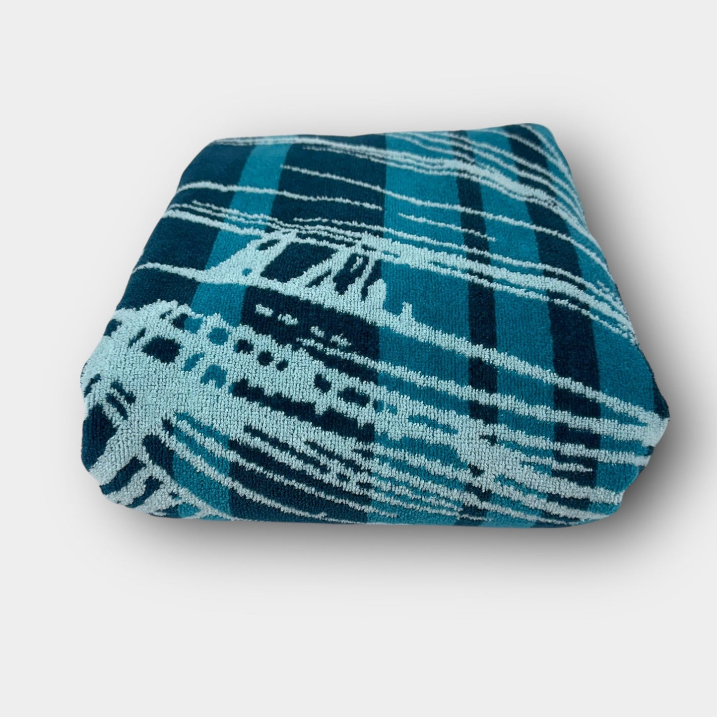 Life at Home bath/beach towel