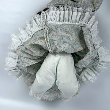 Ashton-Drake Mary porcelain doll