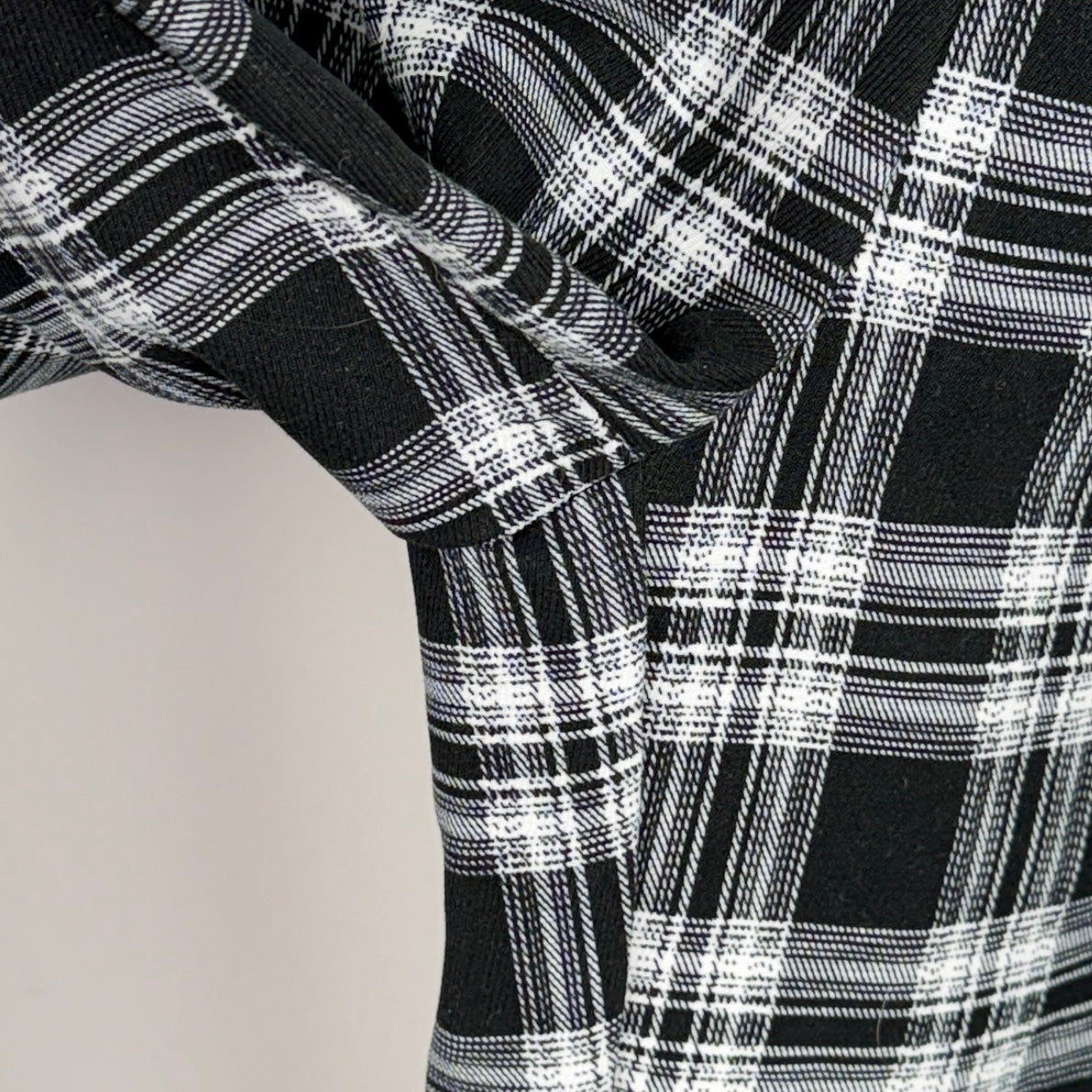SHEIN Plaid Pull-On Pants