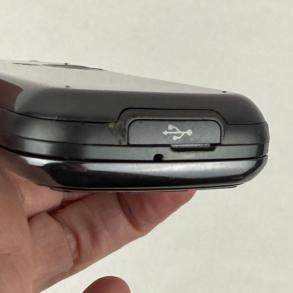 LG265 Slider Phone