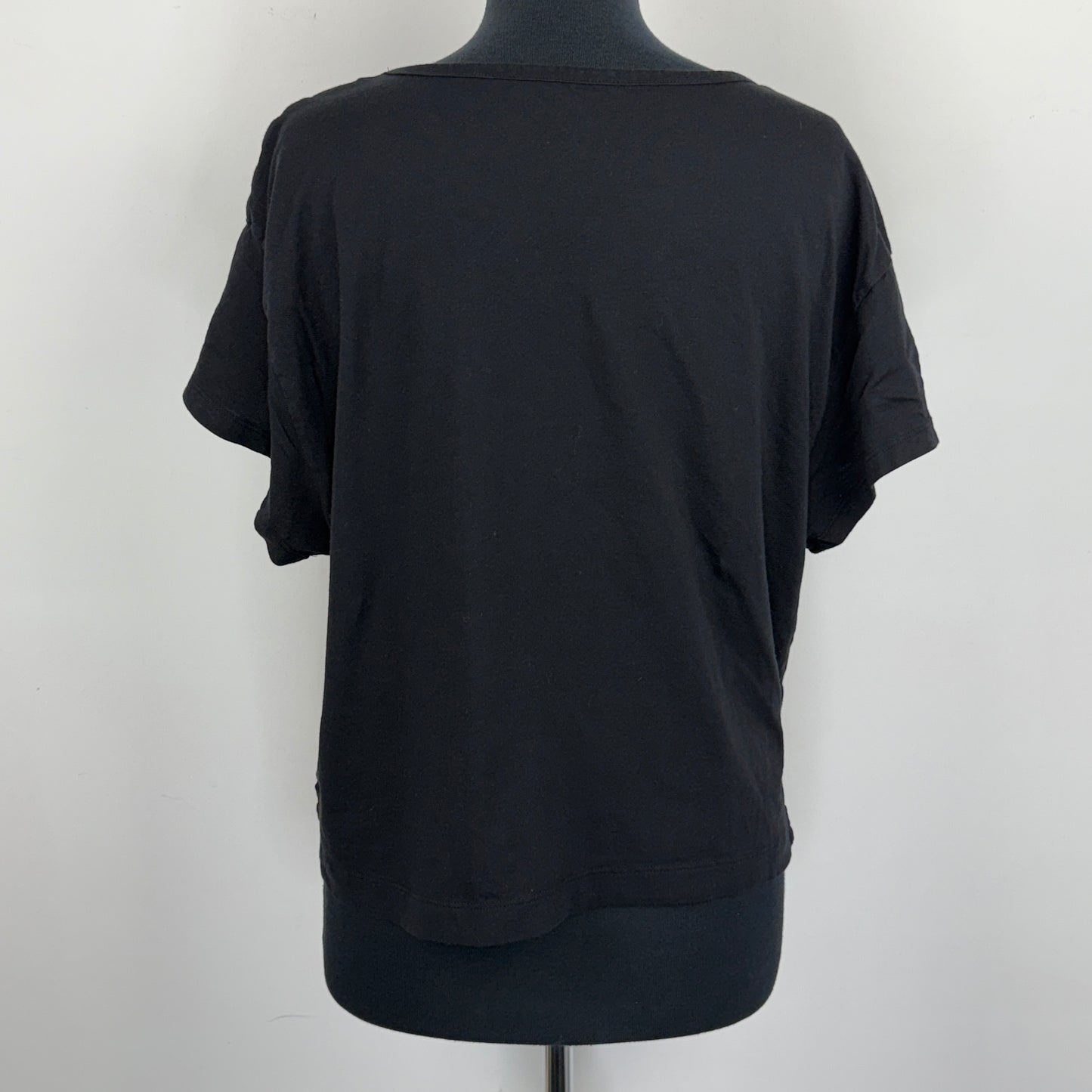 g:21 Crop Flutter Sleeve Tee