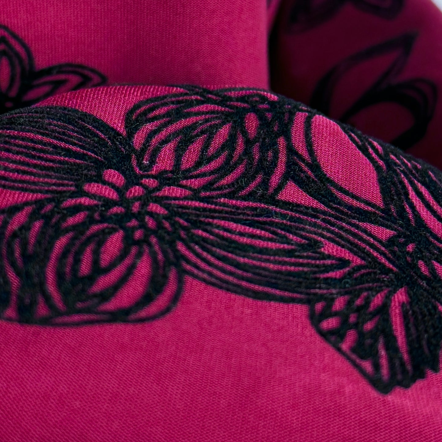 Ricki’s Cowl Flocked Top