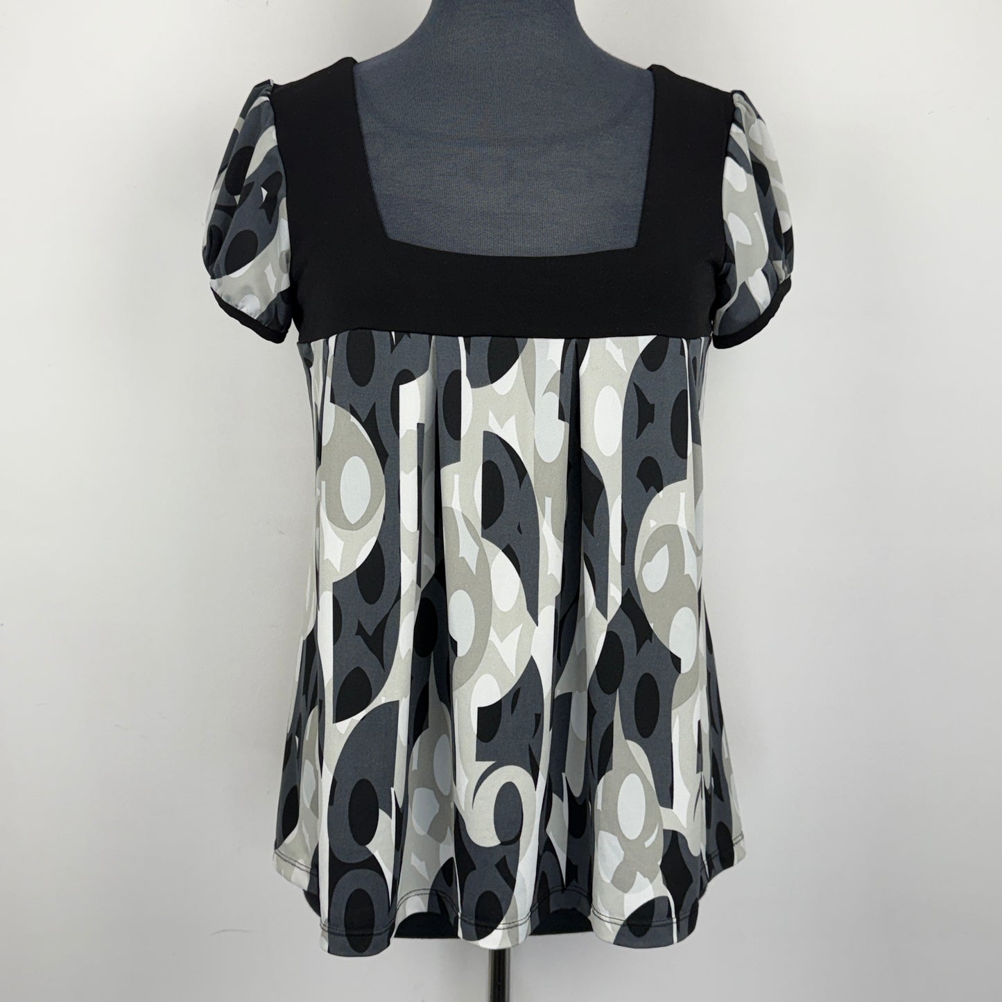 Ricki's Square Neck Blouse