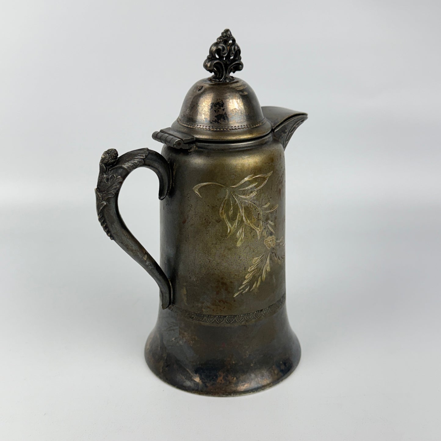 New Amsterdam Floral Silver Pot