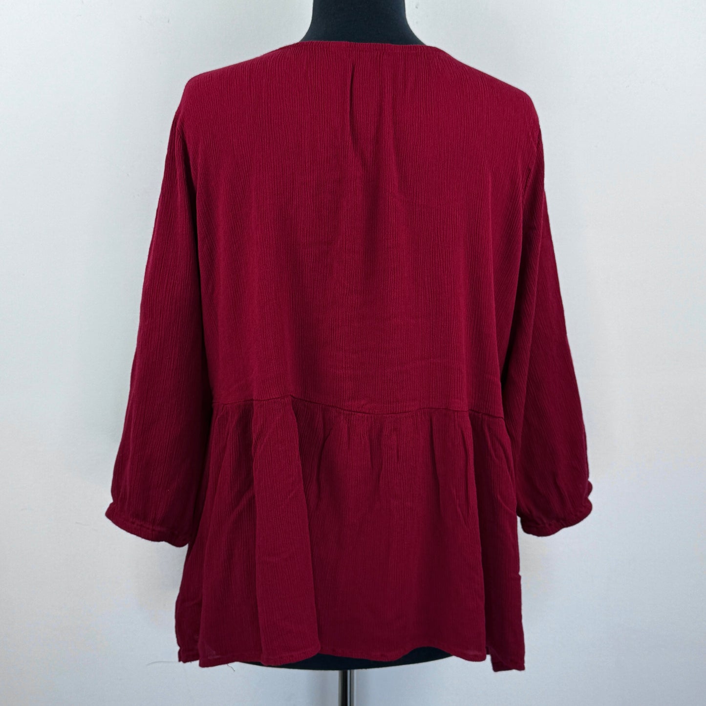 N Reflections Embroidered Top