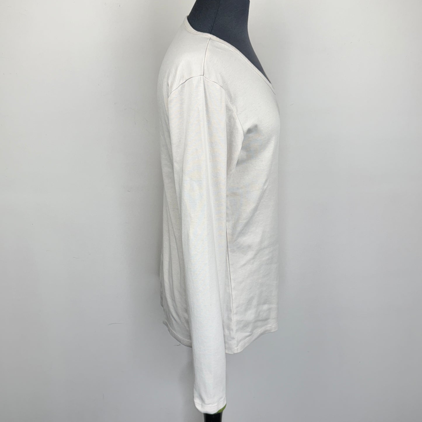 Ellen Tracy V-Neck Top
