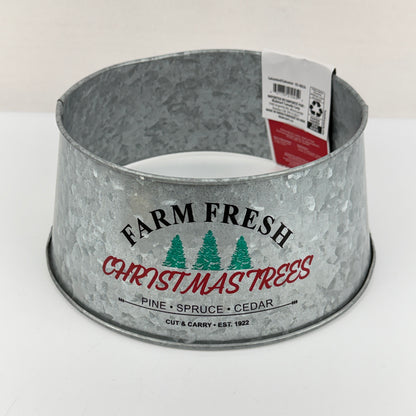 Holiday Time Farm Tree Collar