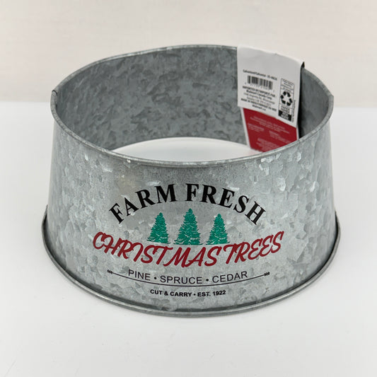 Holiday Time Farm Tree Collar