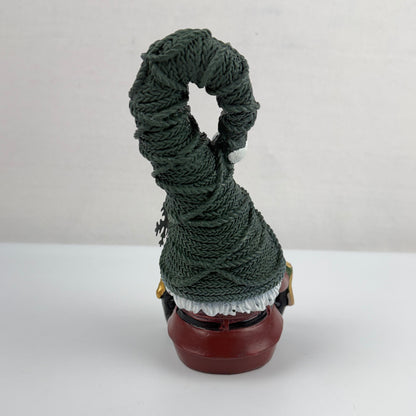 Gnome Shelf Sitter