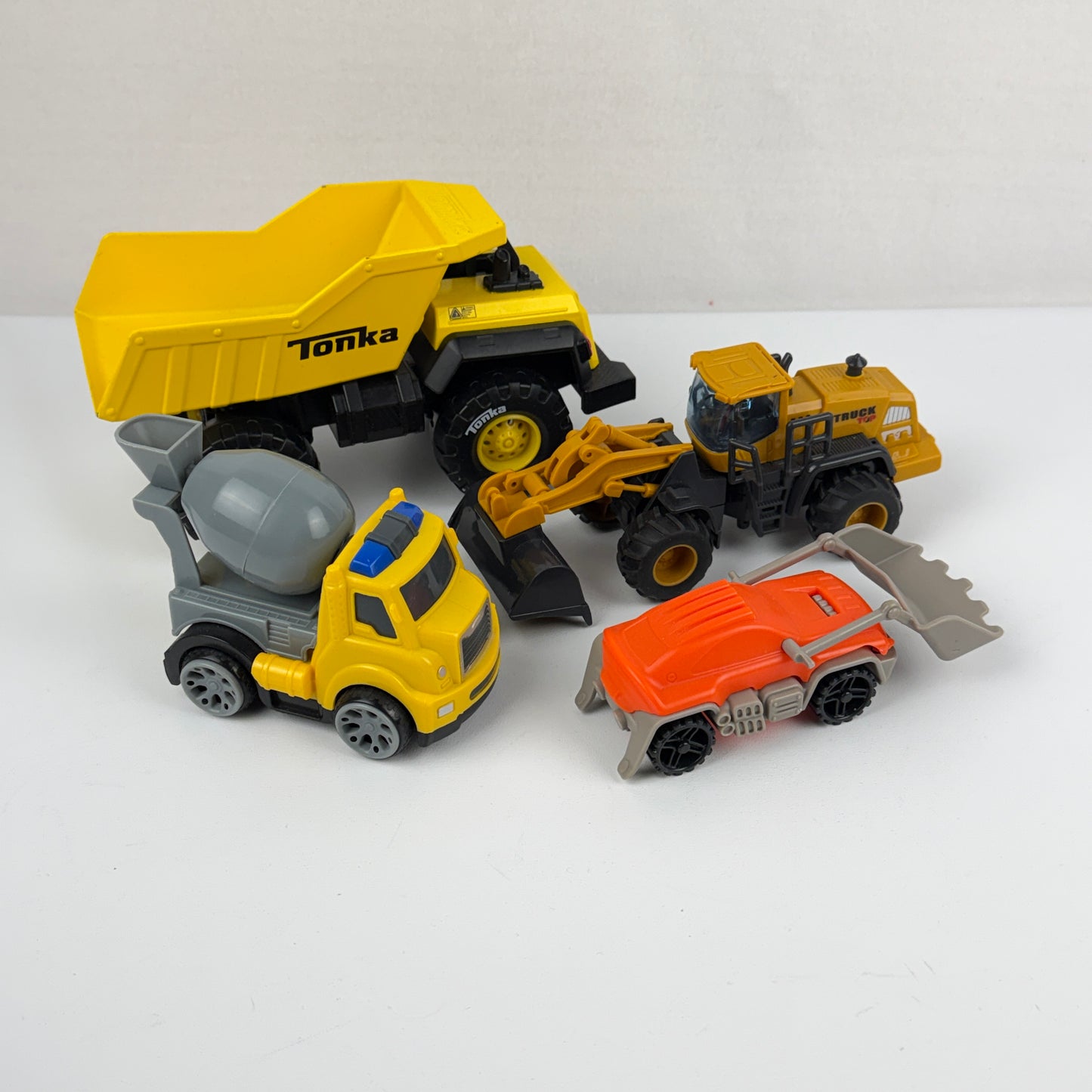 Tonka Mighty Dump Truck Set