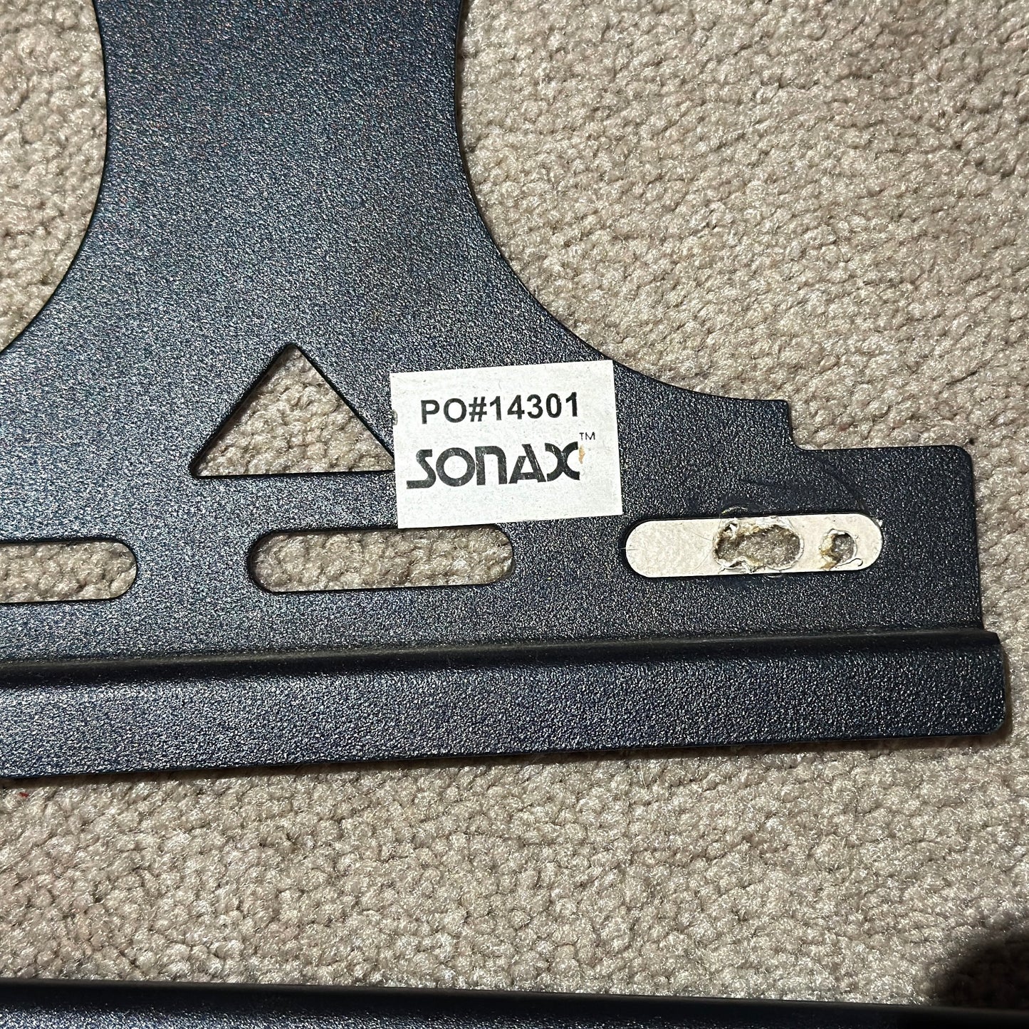 Sonax Universal Mount (26 to 65")