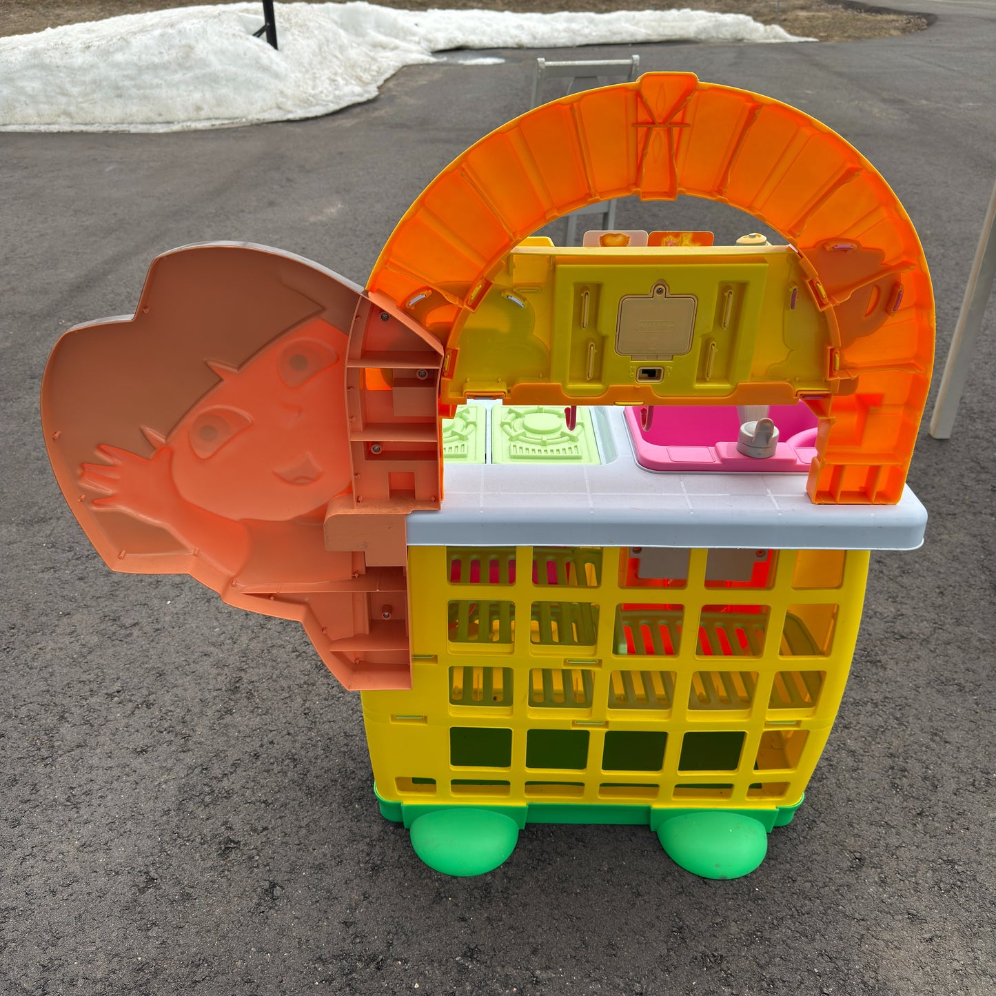 Dora Musical Toy Kitchen